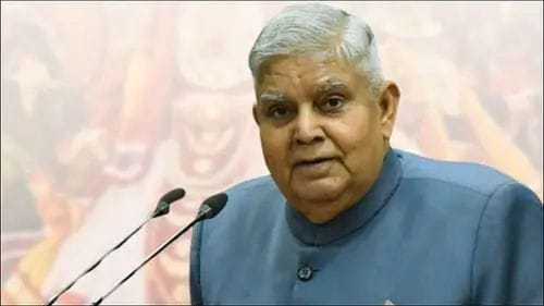 उपराष्ट्रपति जगदीप धनखड़ की अचानक तबीयत बिगड़ी, एम्स में कराया गया भर्ती, हालत स्थिर