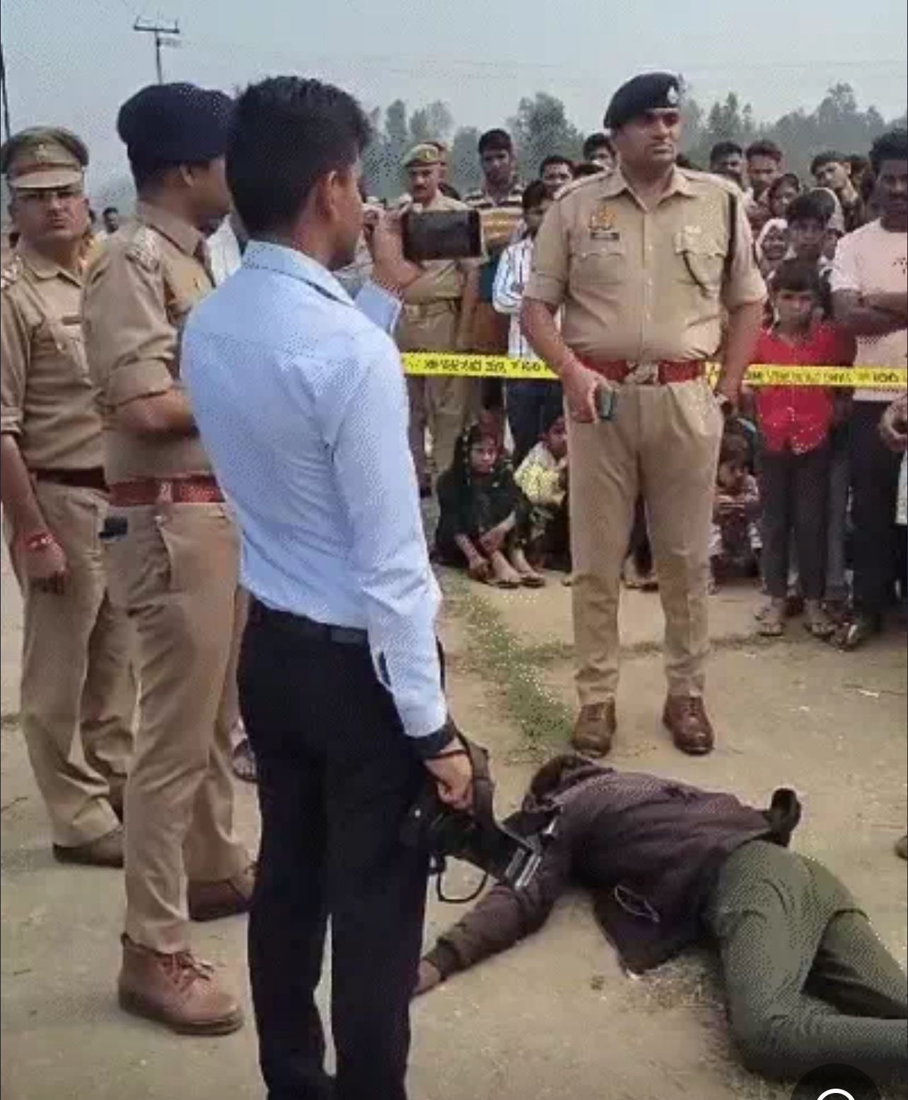बरेली में चाचा-भतीजे की हत्या: खेत की रखवाली करने जा रहे थे, रास्ते में गोलियों से भूना; 7 साल पुरानी रंजिश