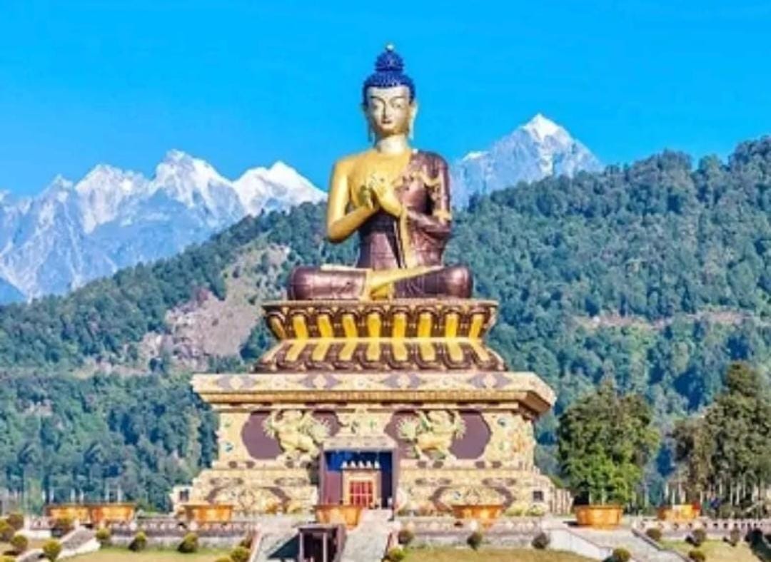 सिक्किम में पर्यटकों को देनी होगी ₹50 एंट्री फीस