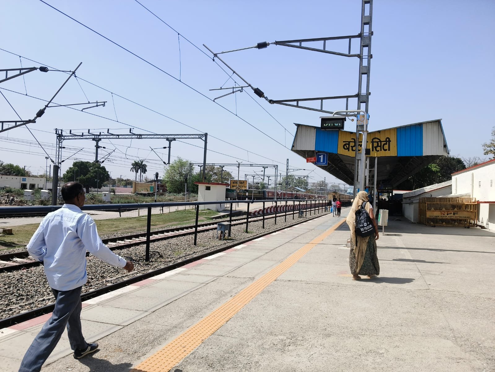 उत्तर प्रदेश के बरेली में 15 वर्षीय नाबालिक के साथ बलात्कार कर आरोपी फरार, पुलिस कर रही तलाश 