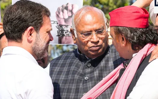 हरियाणा-महाराष्ट्र में कांग्रेस की हार के बाद विपक्षी दल राहुल गांधी को इंडिया अलायंस का नेता मानने से इनकार कर रहे हैं