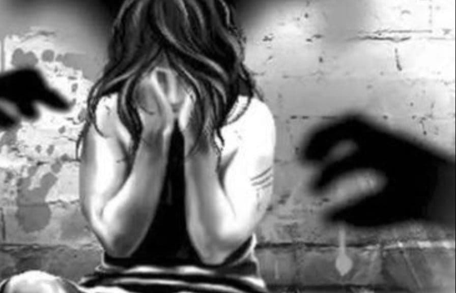 बनारस के बाद अब कानपुर? 4 दरिंदो ने रात भर लड़की को नोचा