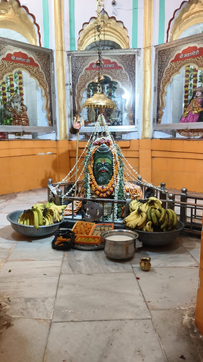 श्रावण के पहले सोमवार पर पंचमुखेश्वर महादेव मंदिर एवं द्वादश ज्योतिर्लिंग में उमड़ा आस्था का जनसैलाब