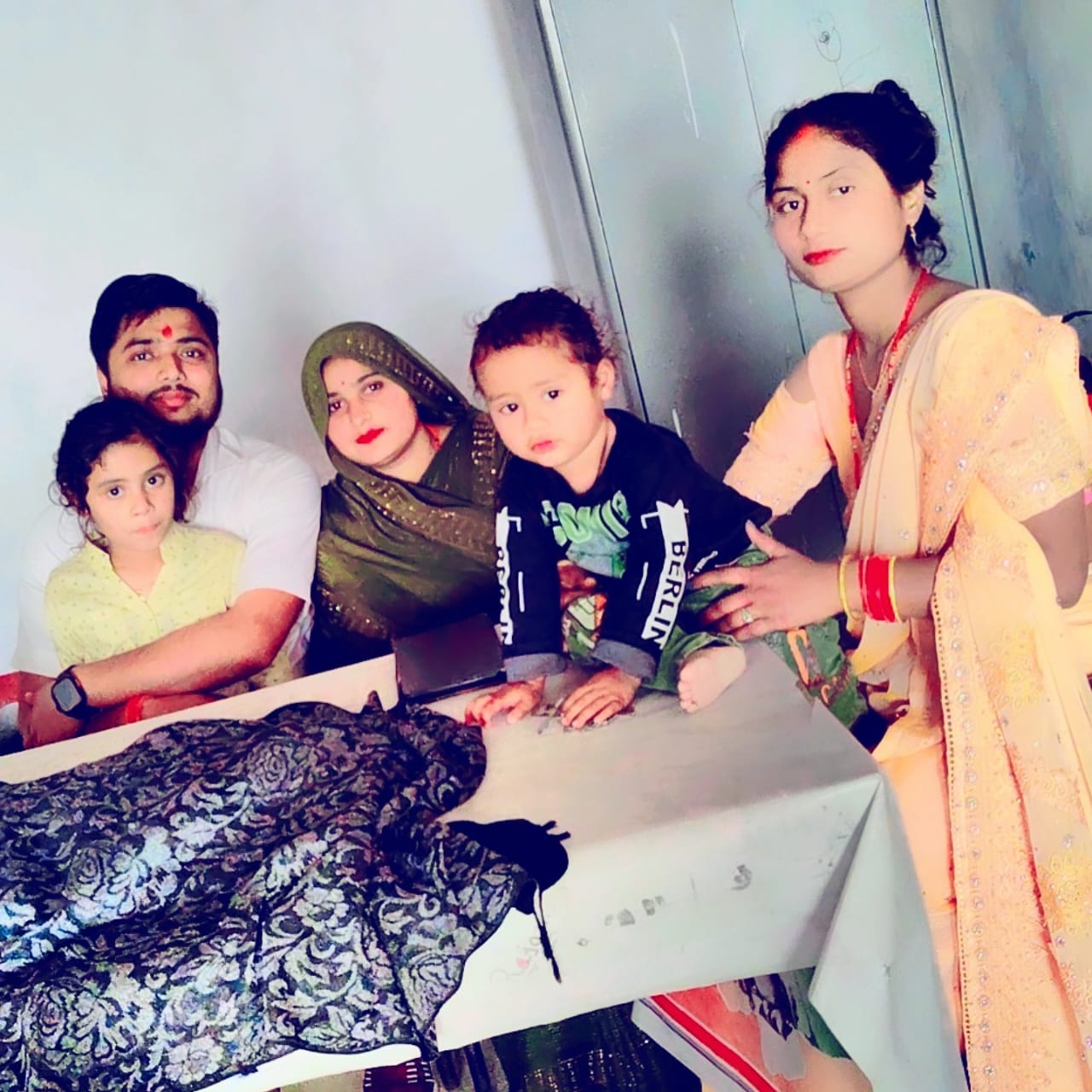 गनपत सहाय पी जी कॉलेज के छात्र प्रशांत यादव ने बी एड मे प्रथम स्थान लाकर जिले का नाम रोशन किया